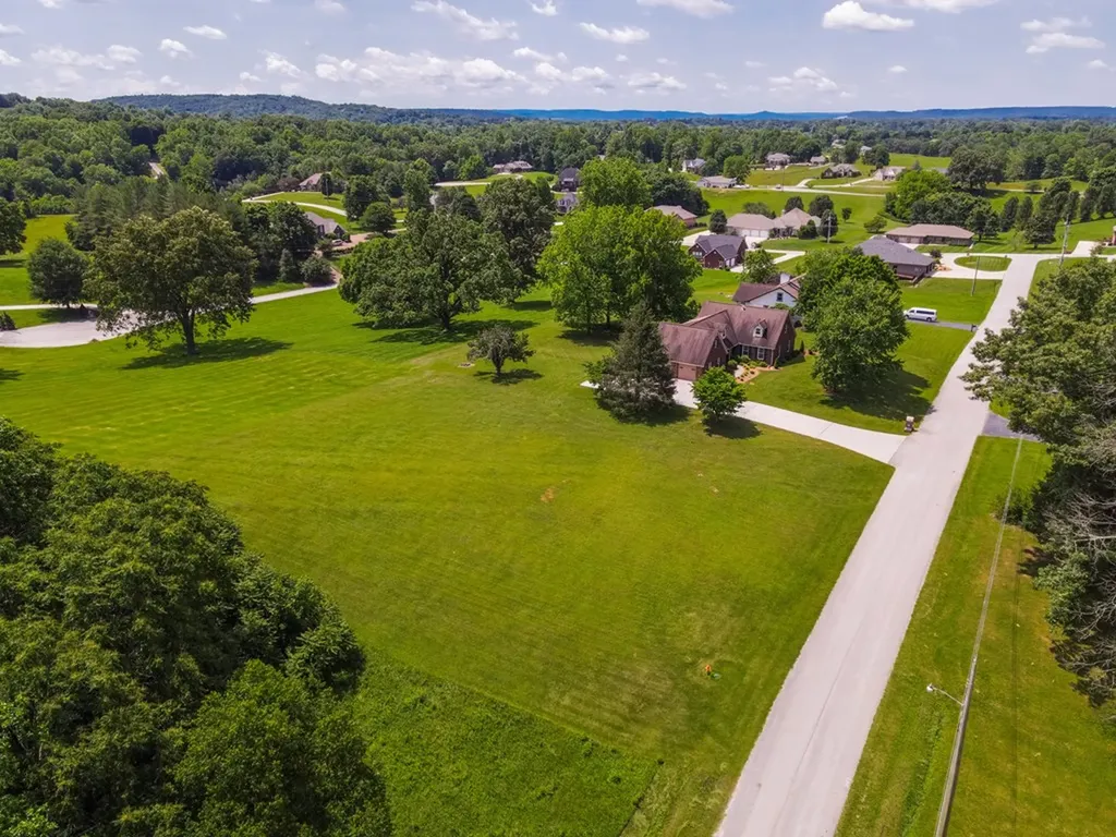 437 Nob Hill Drive Sparta TN 38583