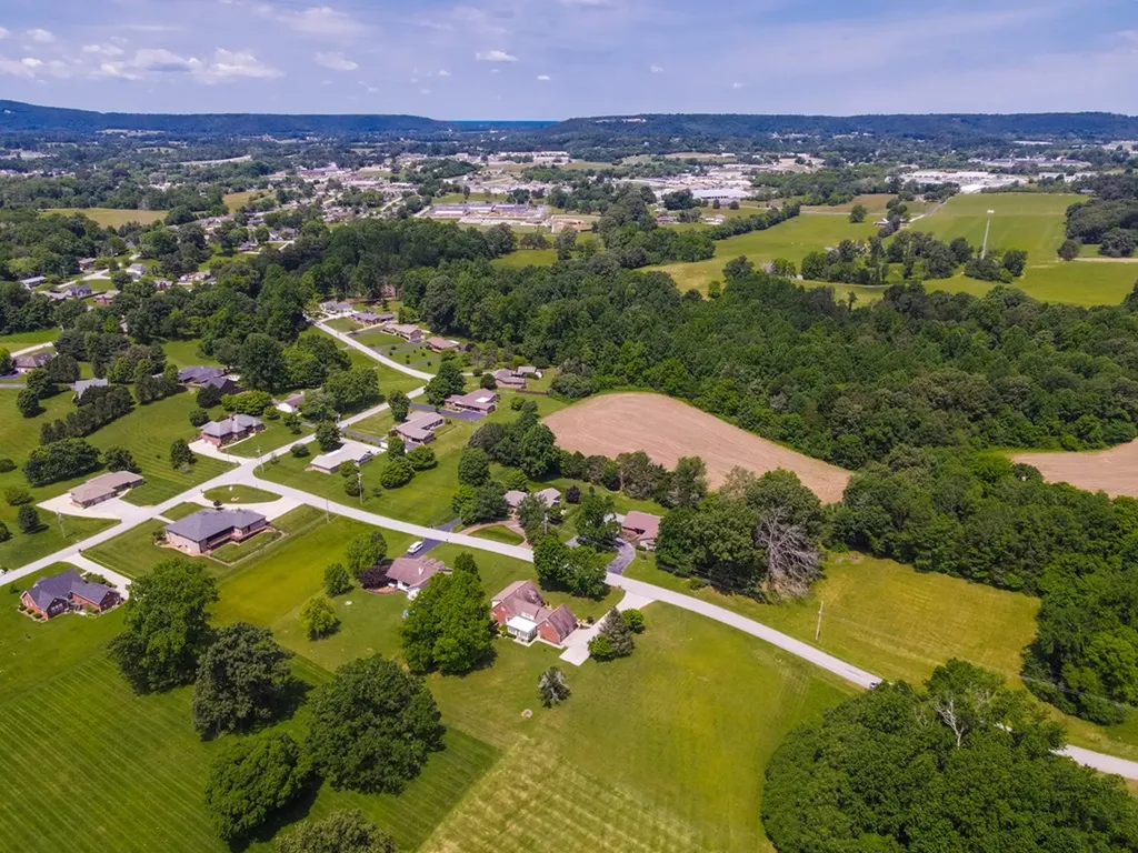 437 Nob Hill Drive Sparta TN 38583