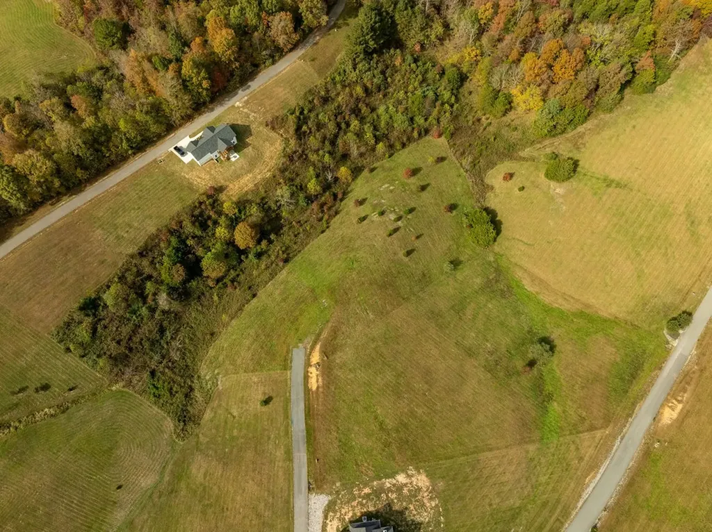 Lot 63 Meadowlark Drive Byrdstown TN 38549