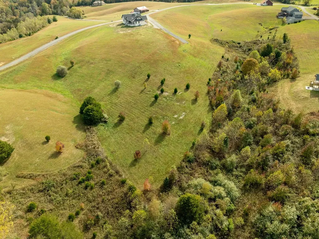 Lot 63 Meadowlark Drive Byrdstown TN 38549