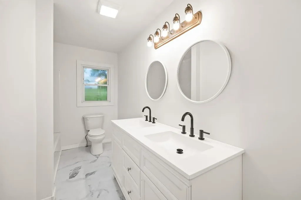 109 Ford Street Byrdstown TN 38549