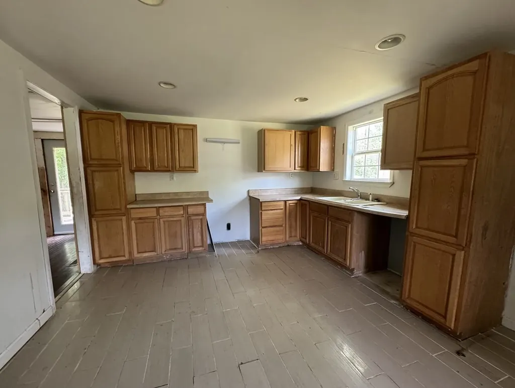 1095 Franklin Road Jamestown TN 38556