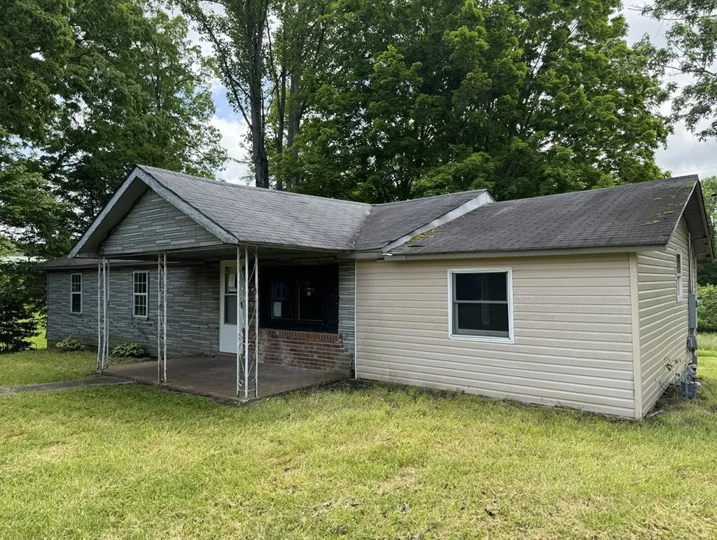 1095 Franklin Road Jamestown TN 38556