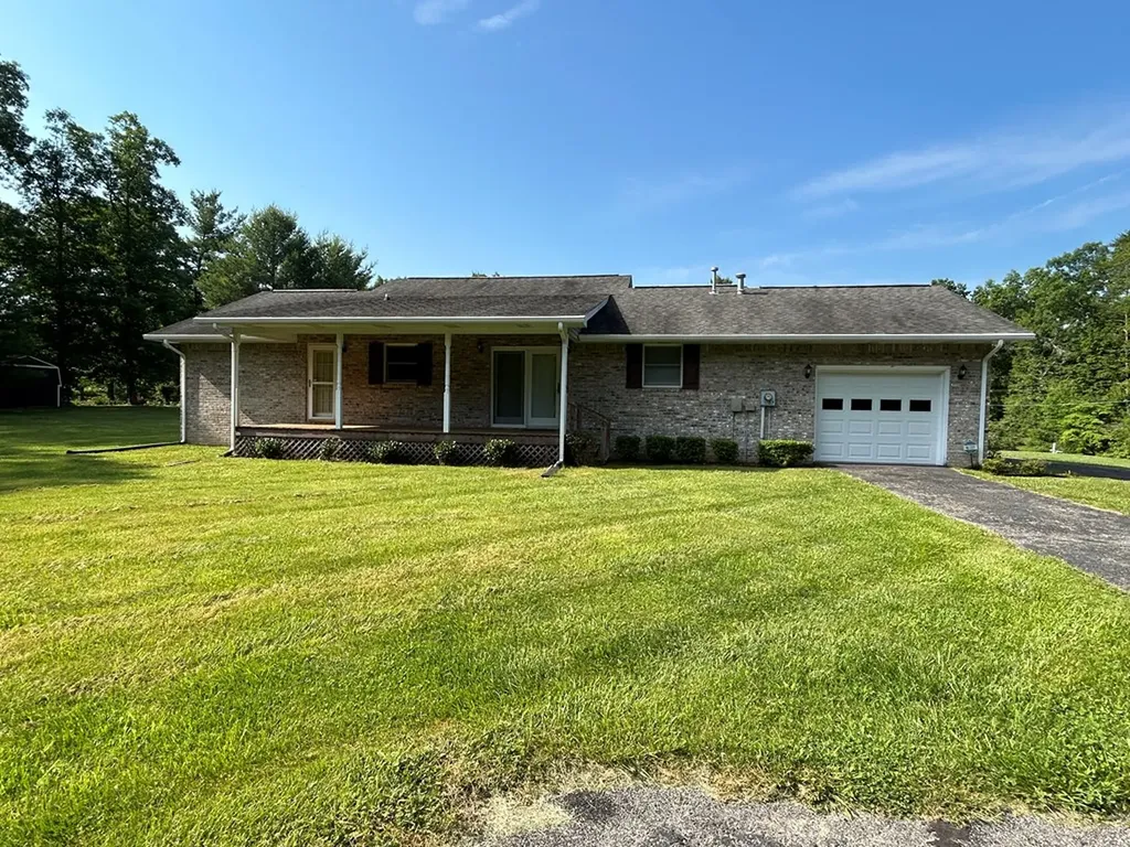 1107 Circle Drive Jamestown TN 38556