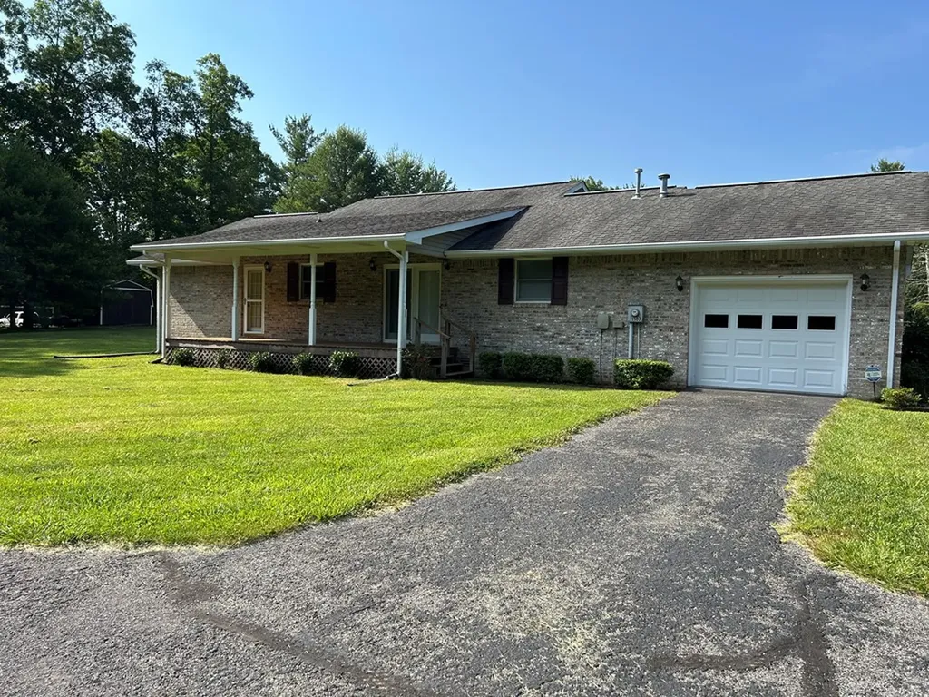 1107 Circle Drive Jamestown TN 38556