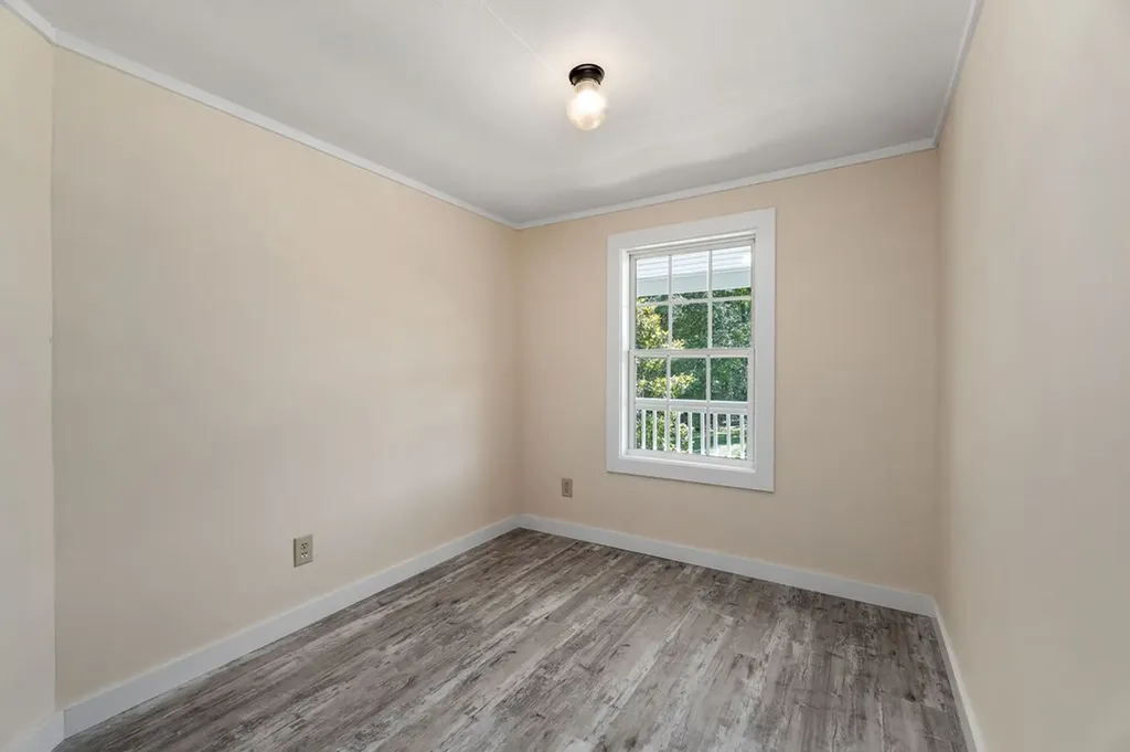 1007 Eastridge Drive Byrdstown TN 38549