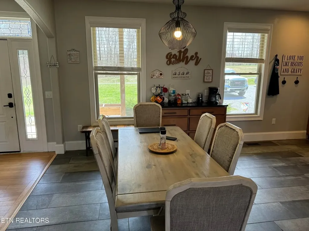 120 Carey Court Crossville TN 38571