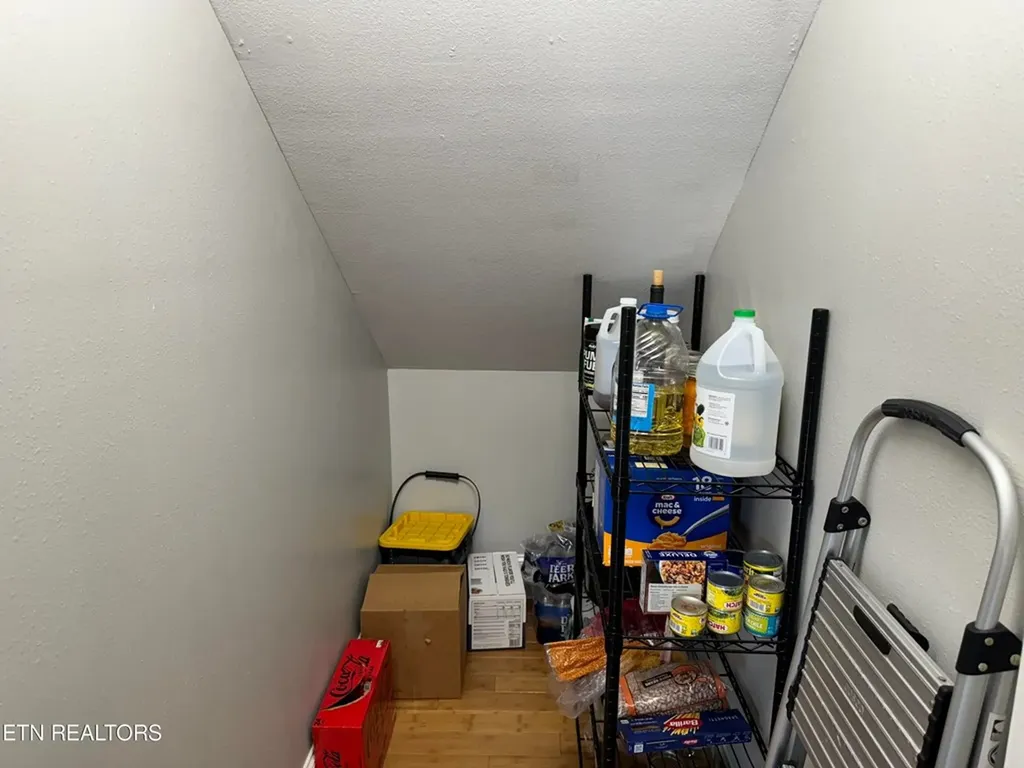 120 Carey Court Crossville TN 38571