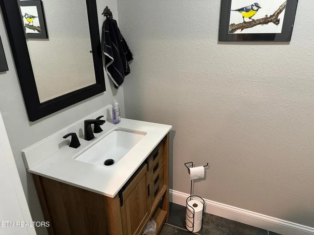 120 Carey Court Crossville TN 38571