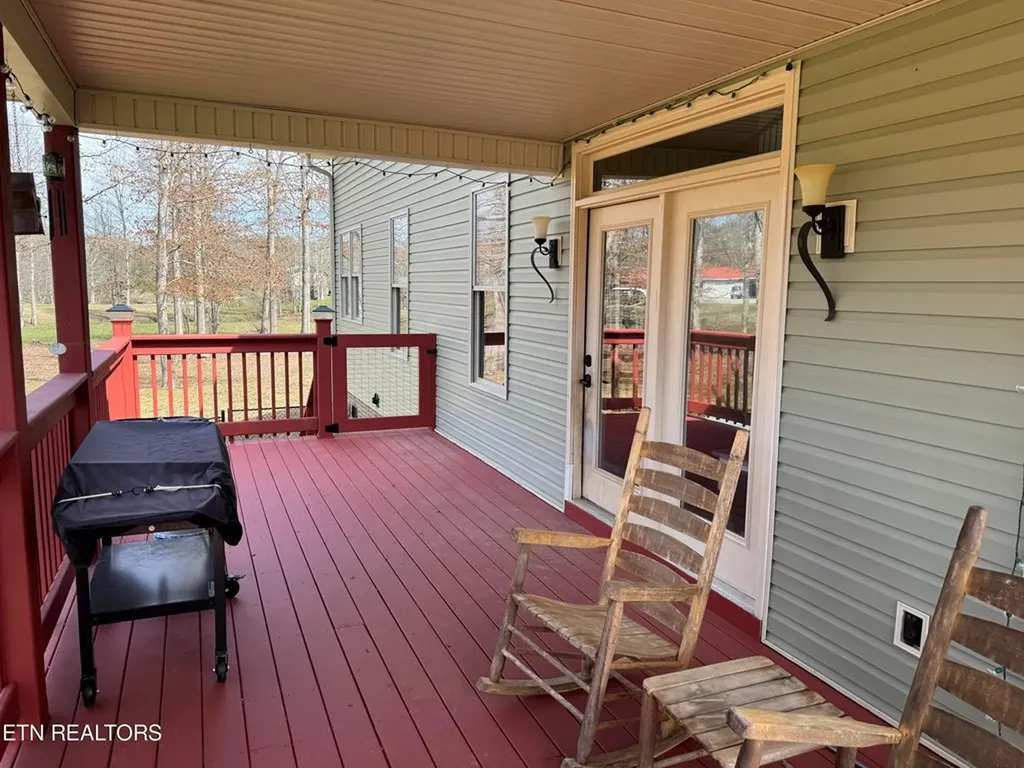 120 Carey Court Crossville TN 38571