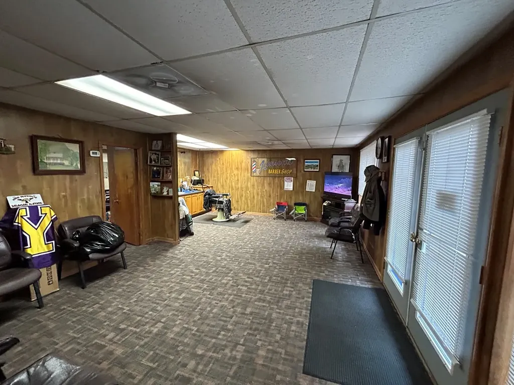 511 Central Avenue W Jamestown TN 38556