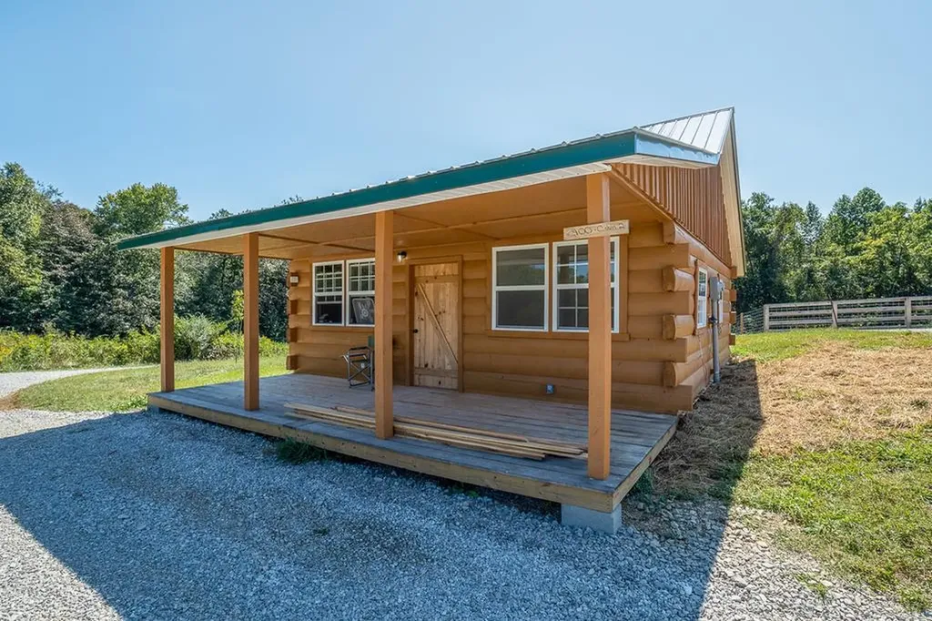 400 Sabre Park Road Alpine TN 38543