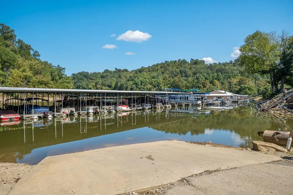 400 Sabre Park Road Alpine TN 38543