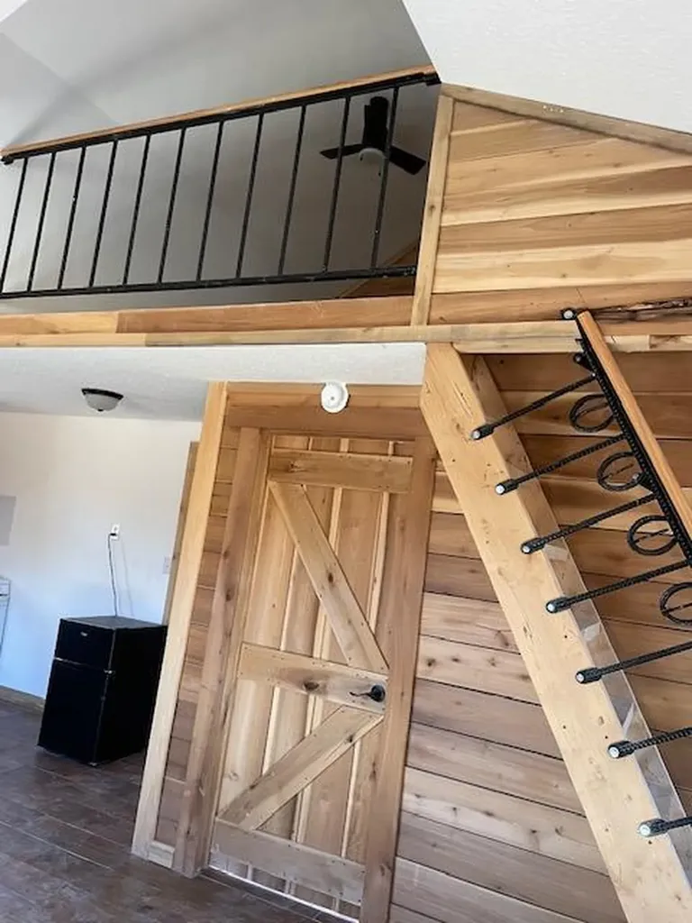 400 Sabre Park Road Alpine TN 38543