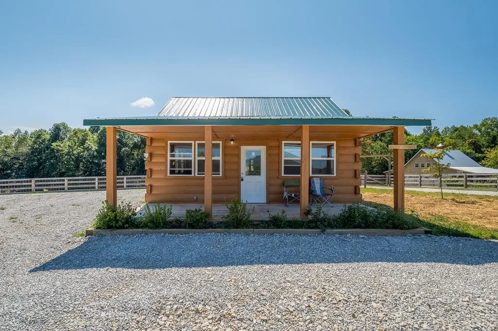 400 Sabre Park Road Alpine TN 38543