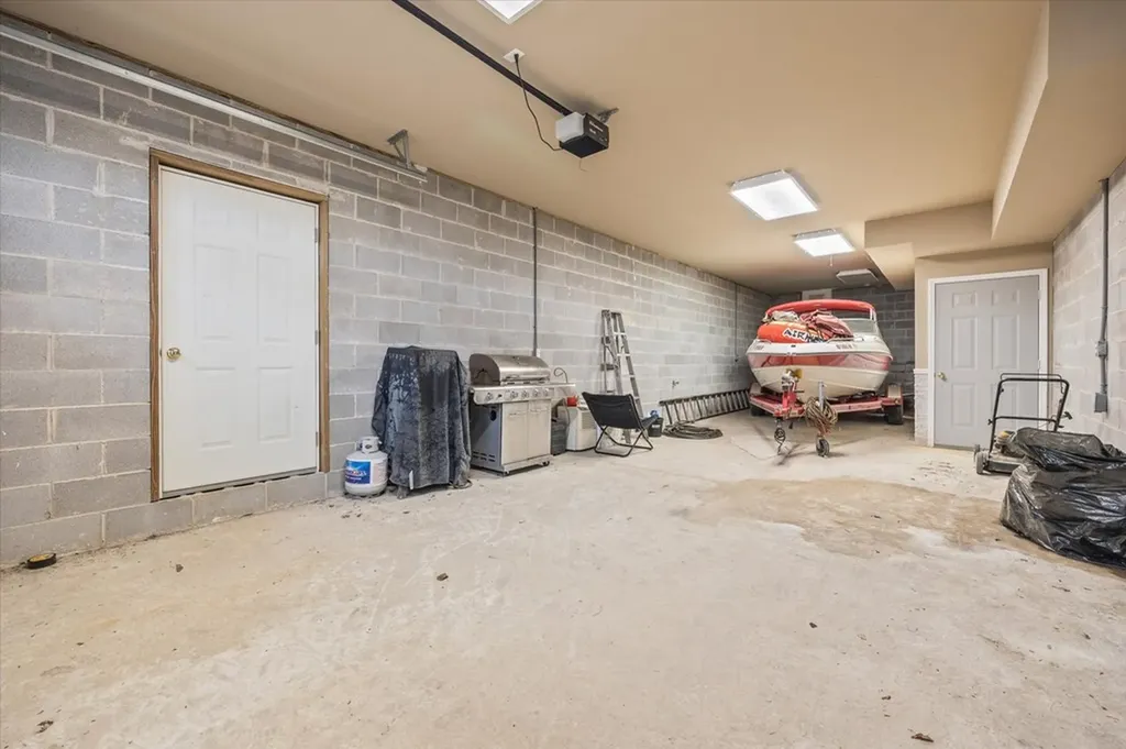 143 Koala Ridge Road Byrdstown TN 38549