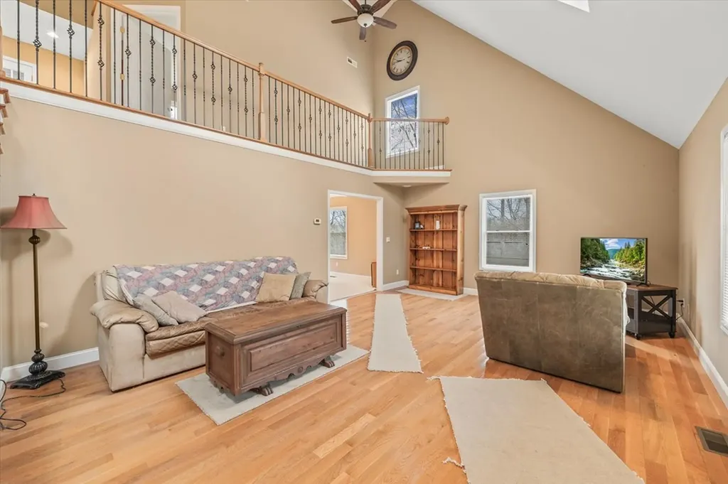 143 Koala Ridge Road Byrdstown TN 38549