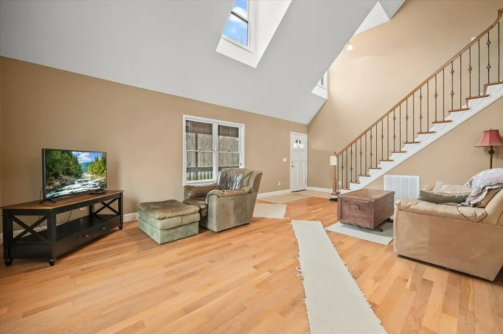 143 Koala Ridge Road Byrdstown TN 38549