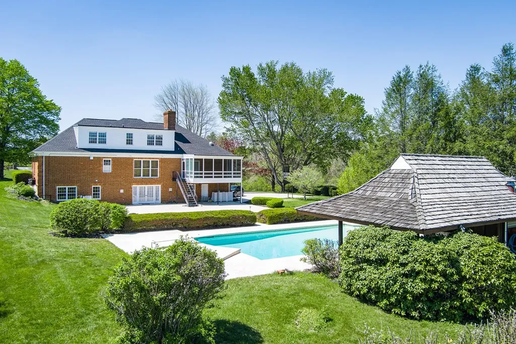 4597 Highway 127 S Crossville TN 38572