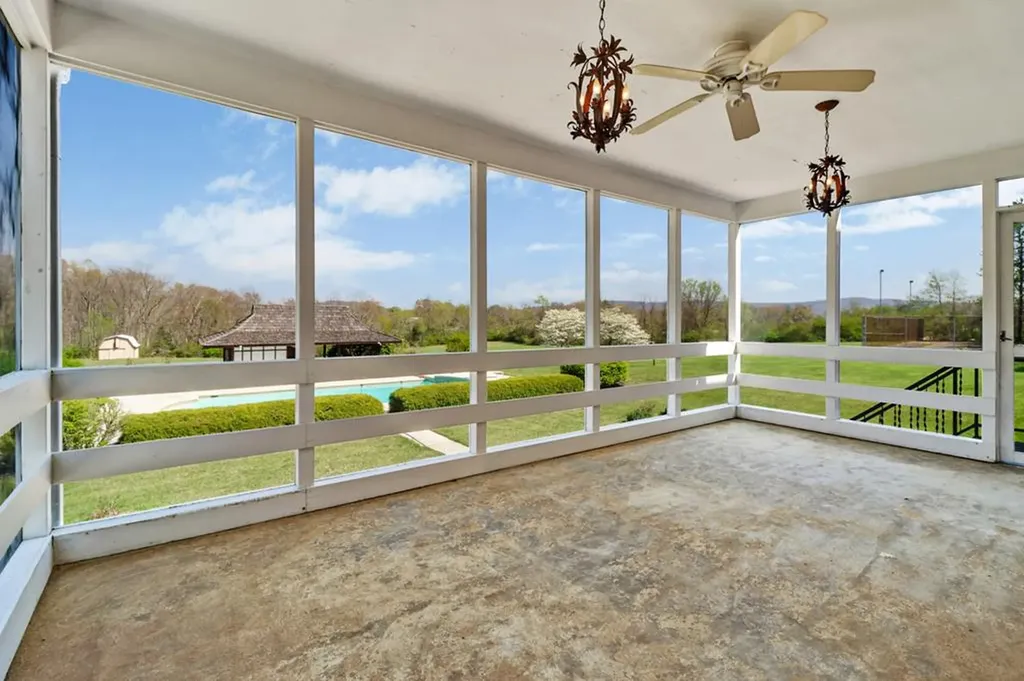 4597 Highway 127 S Crossville TN 38572