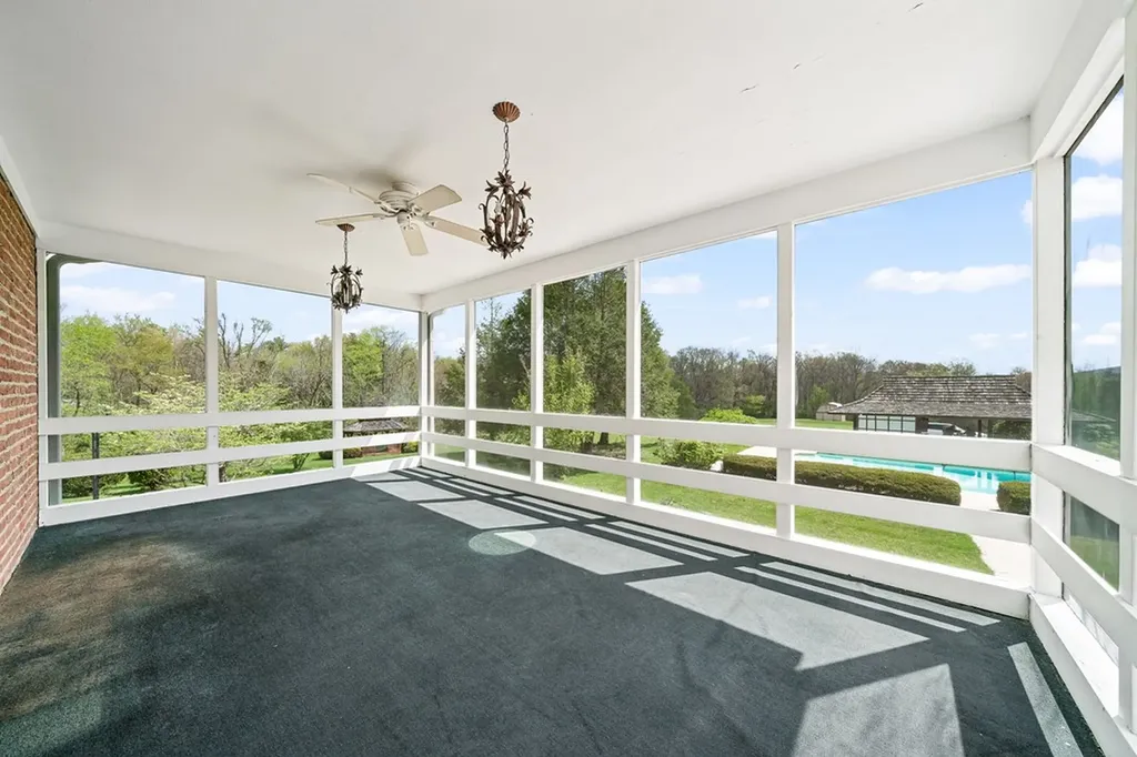 4597 Highway 127 S Crossville TN 38572