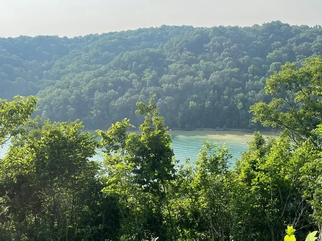 Lot #9 Obey River Shores Byrdstown TN 38549