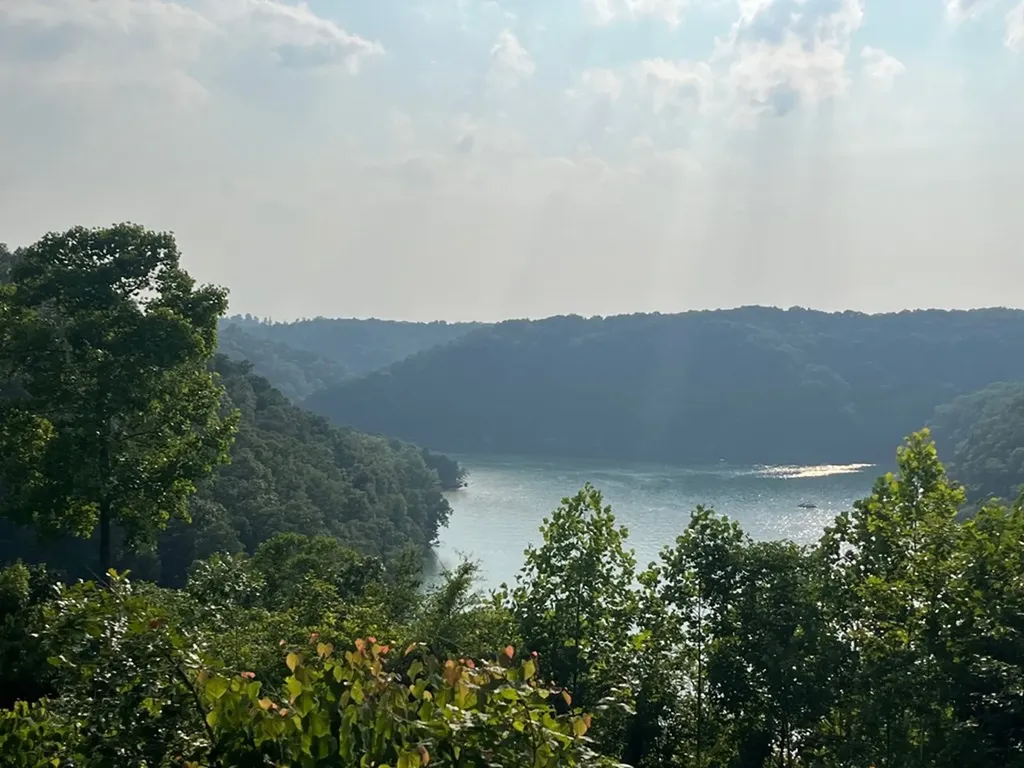 Lot #9 Obey River Shores Byrdstown TN 38549