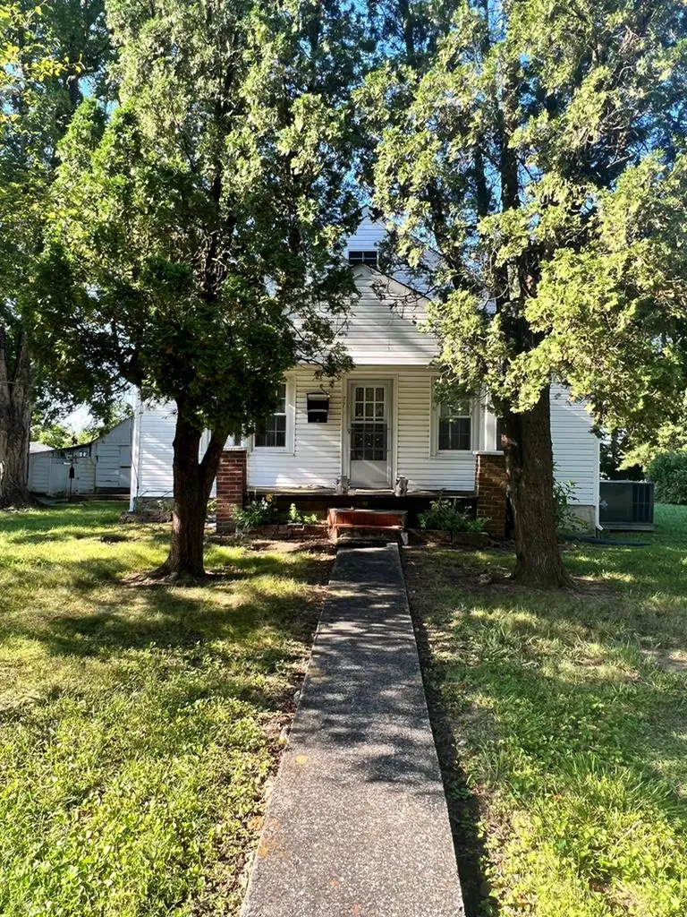 77 Stout Street Cookeville TN 38501