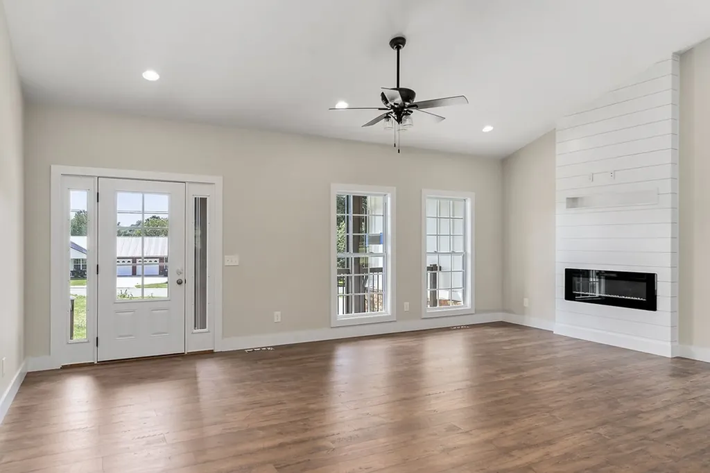 4111 Mirandy Road Cookeville TN 38506