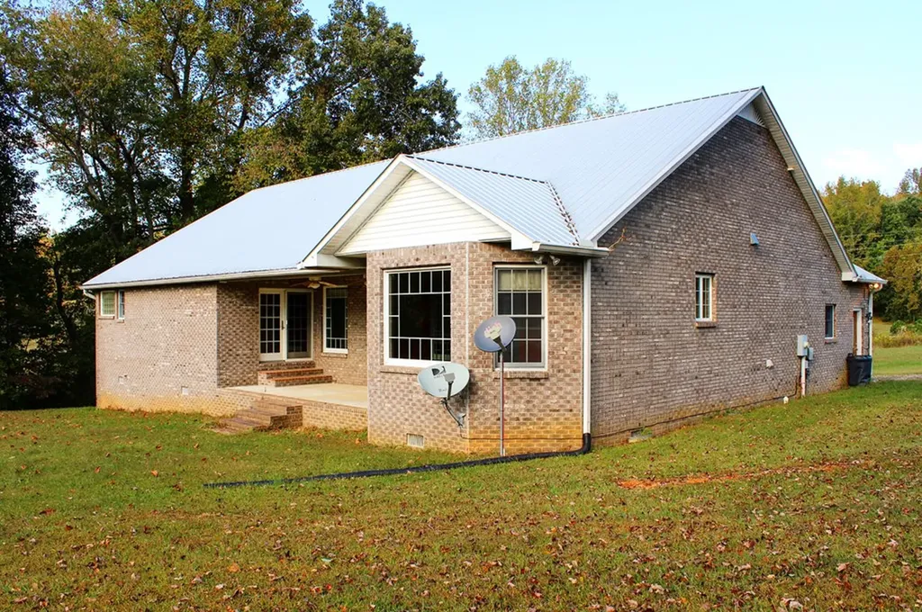110 Spring Creek Circle Cookeville TN 38506