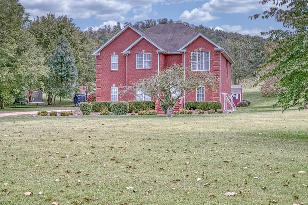 4814 Rocky Point Road Cookeville TN 38506