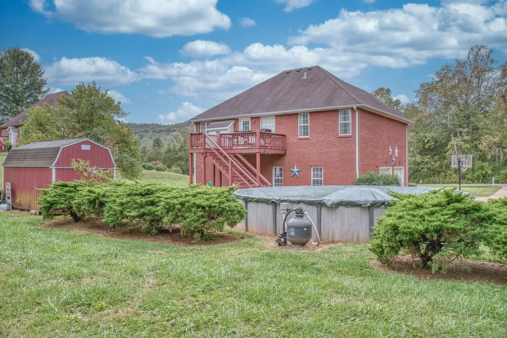 4814 Rocky Point Road Cookeville TN 38506