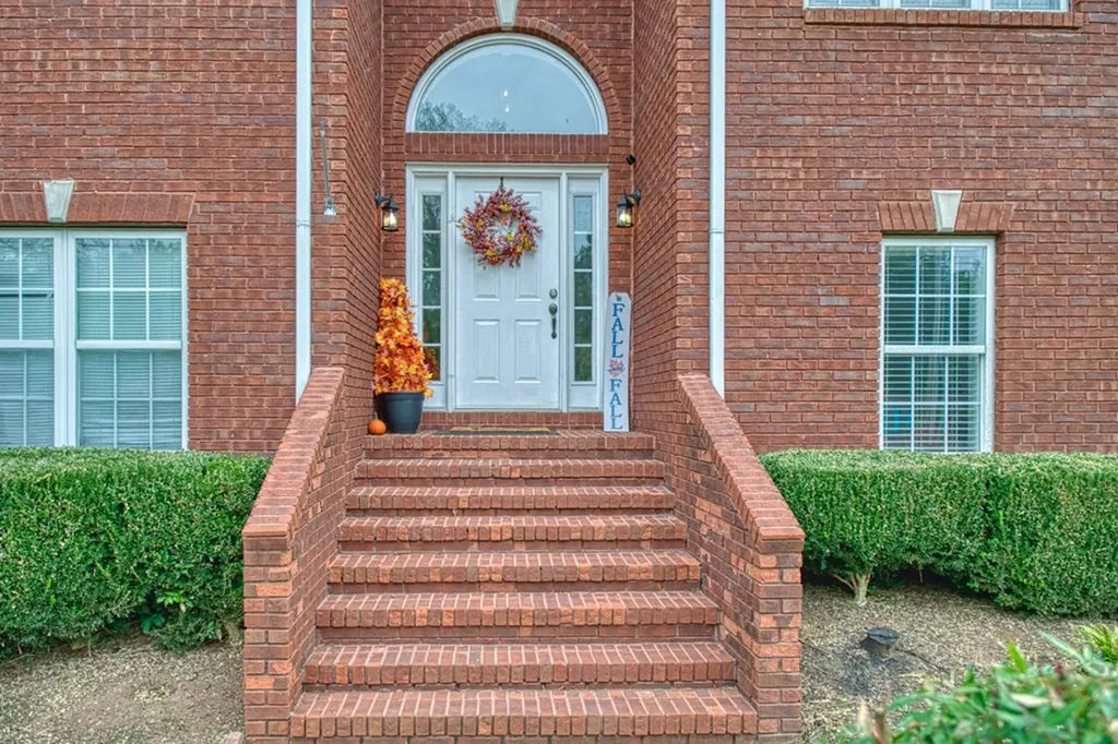4814 Rocky Point Road Cookeville TN 38506