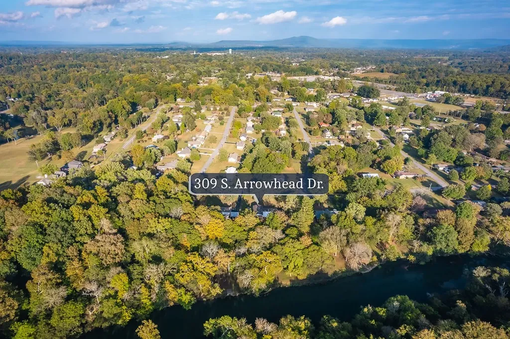 309 S Arrowhead Drive Mcminnville TN 37110