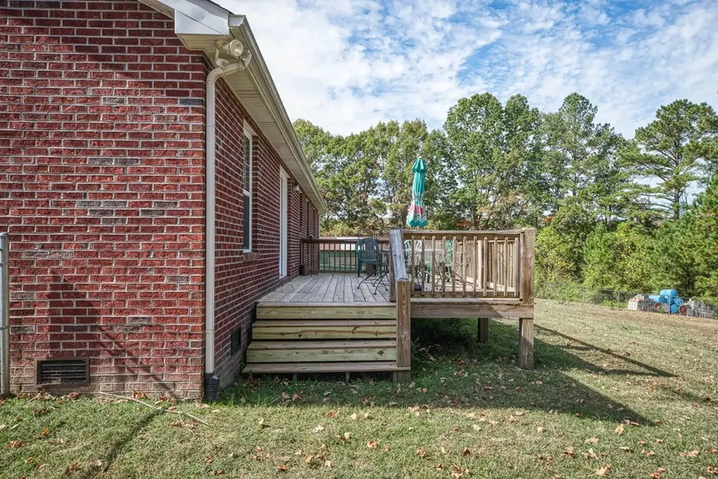 259 Alloway Road Grandview TN 37337