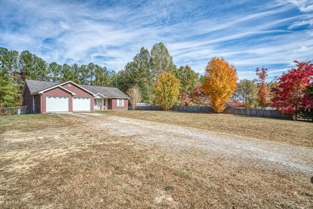 259 Alloway Road Grandview TN 37337