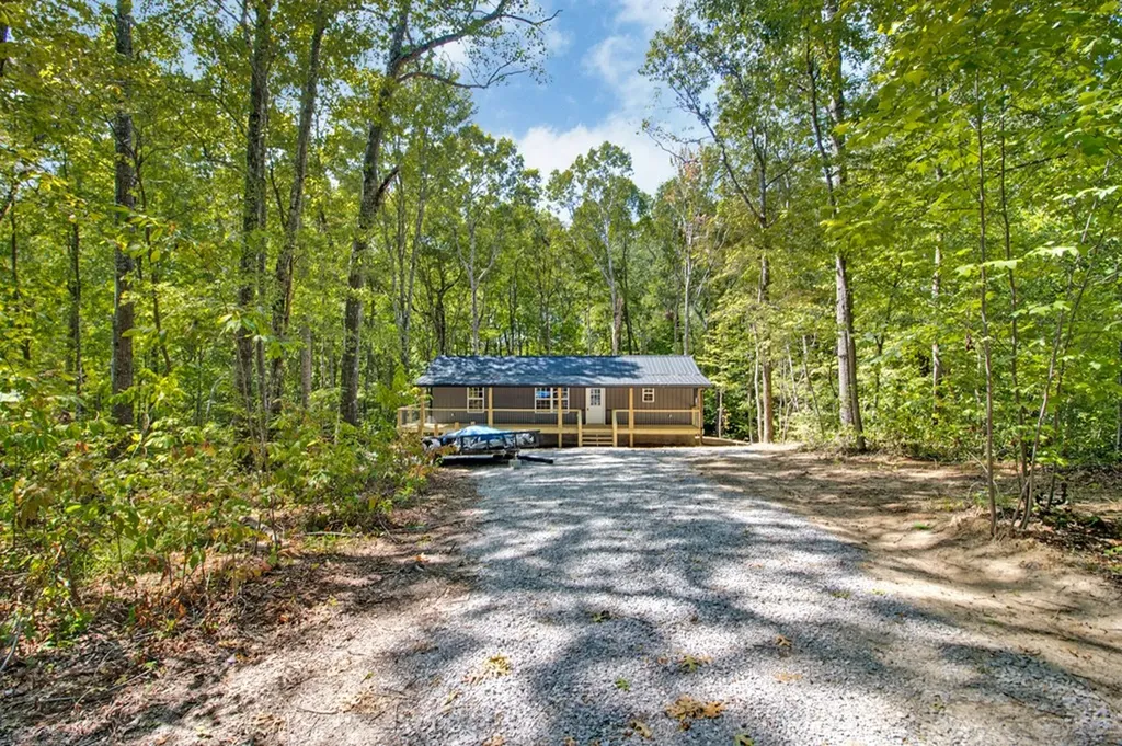 152 Northwood Drive Jamestown TN 38556