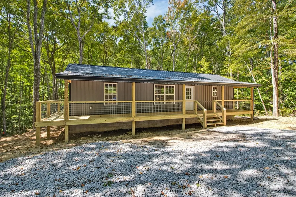 152 Northwood Drive Jamestown TN 38556