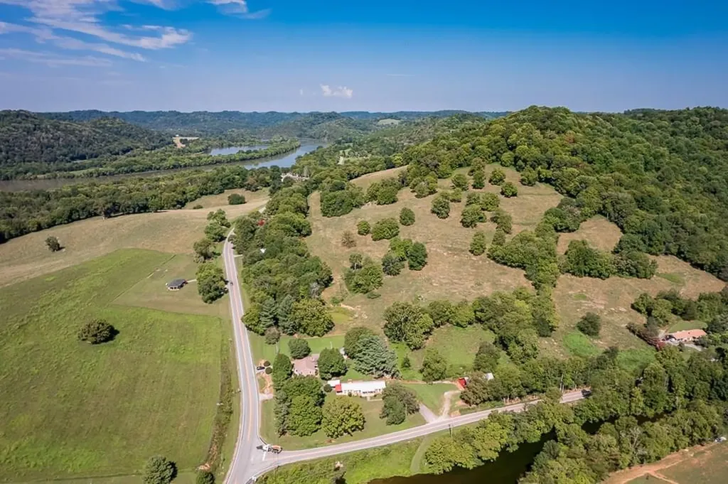 54.79ac Gladdice Highway Gainesboro TN 38562