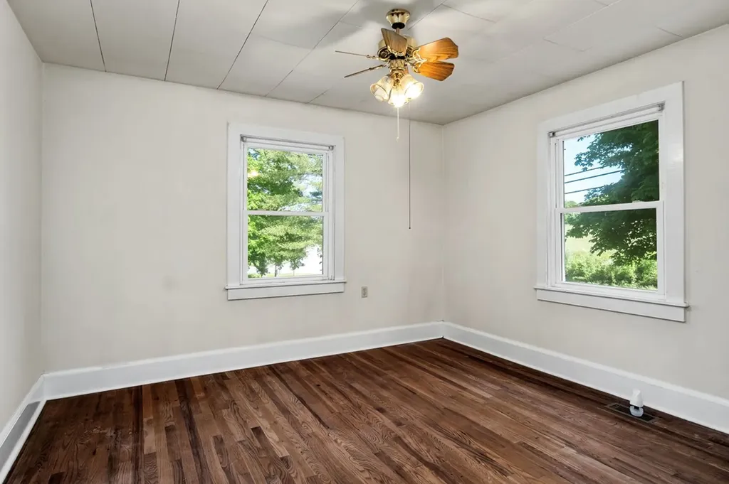 2110 Gladdice Highway Gainesboro TN 38562