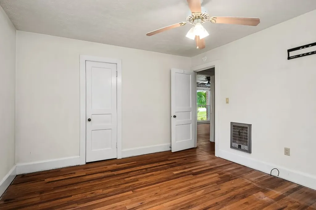 2110 Gladdice Highway Gainesboro TN 38562