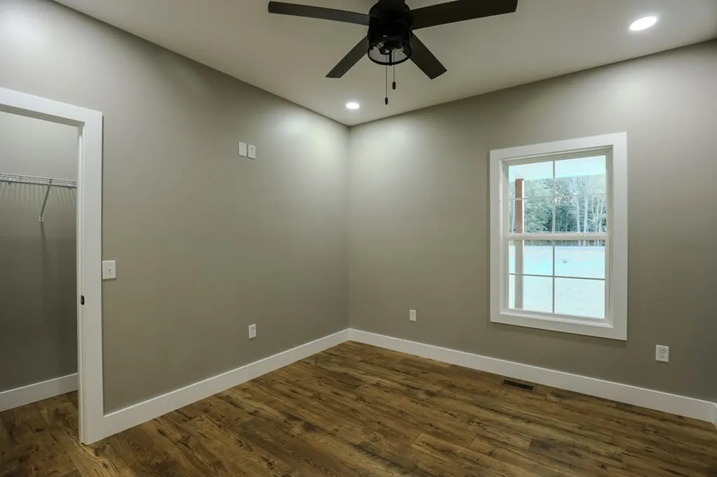 384 West Meadow Creek Road Monterey TN 38574