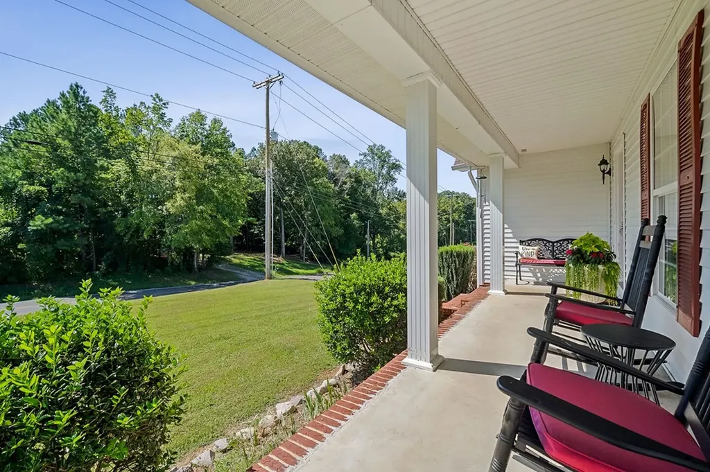 6905 Cookeville Boat Dock Road Baxter TN 38544