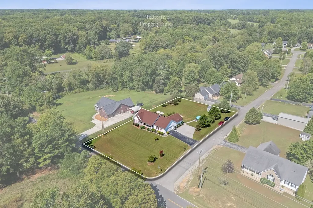6905 Cookeville Boat Dock Road Baxter TN 38544