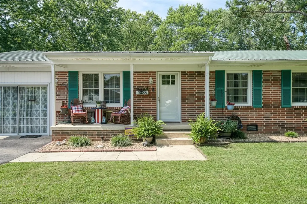 1388 Park Drive Cookeville TN 38501-1947