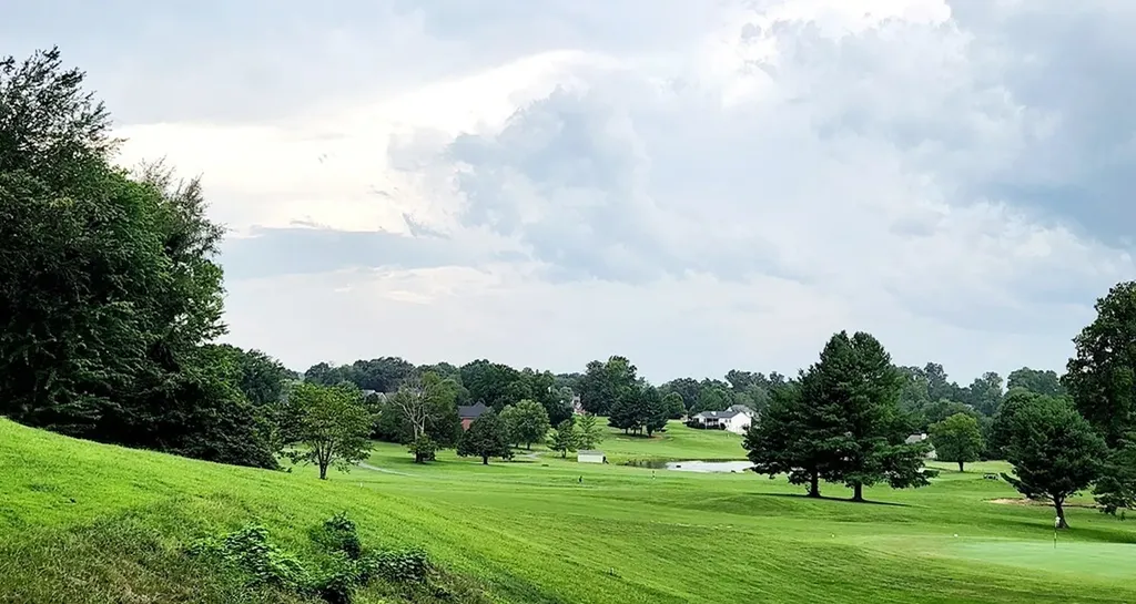 1524 N Plantation Drive Cookeville TN 38506