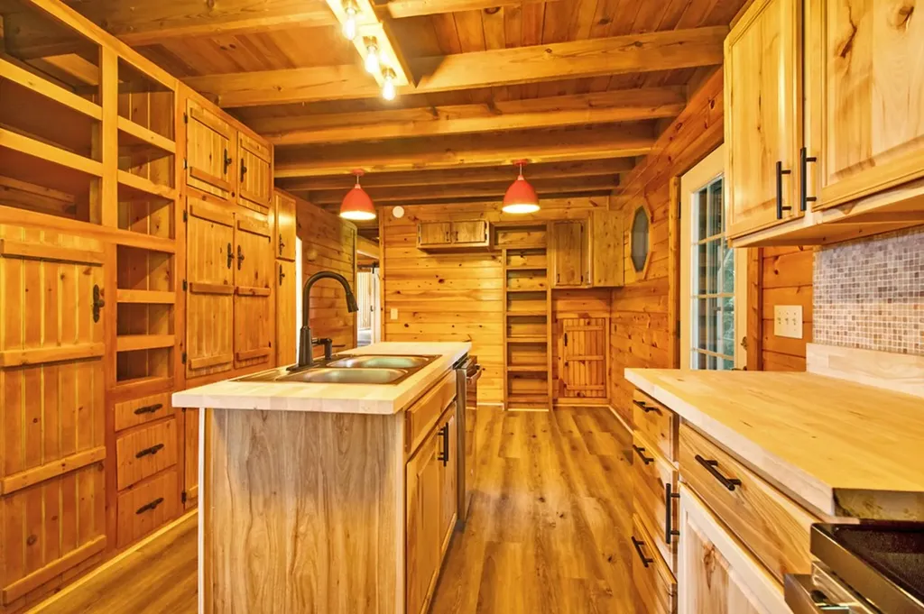 2901 Banner Springs Road Jamestown TN 38556