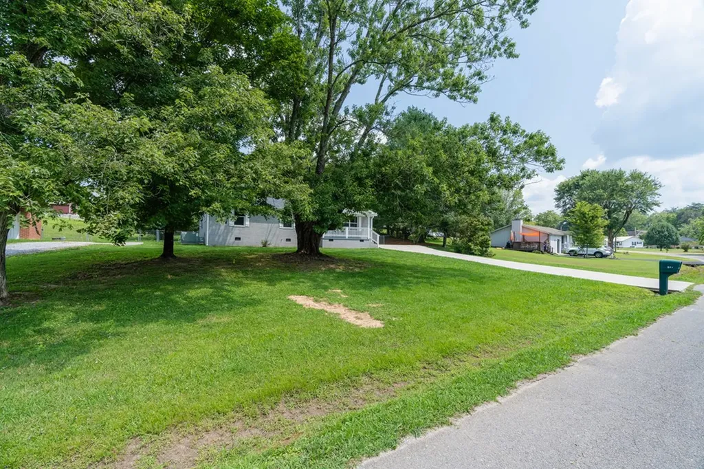 234 Camp Drive Sparta TN 38583