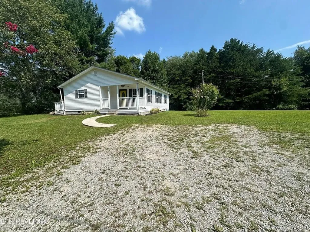 172 Davis Cook Road Grimsley TN 38565