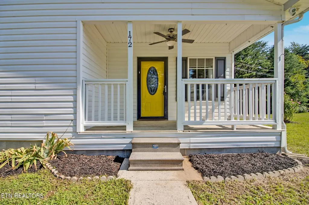 172 Davis Cook Road Grimsley TN 38565